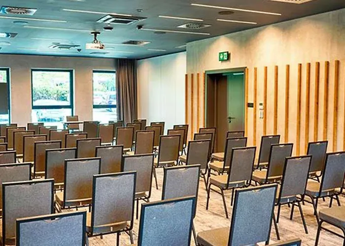 Hotel Focus Premium 4*